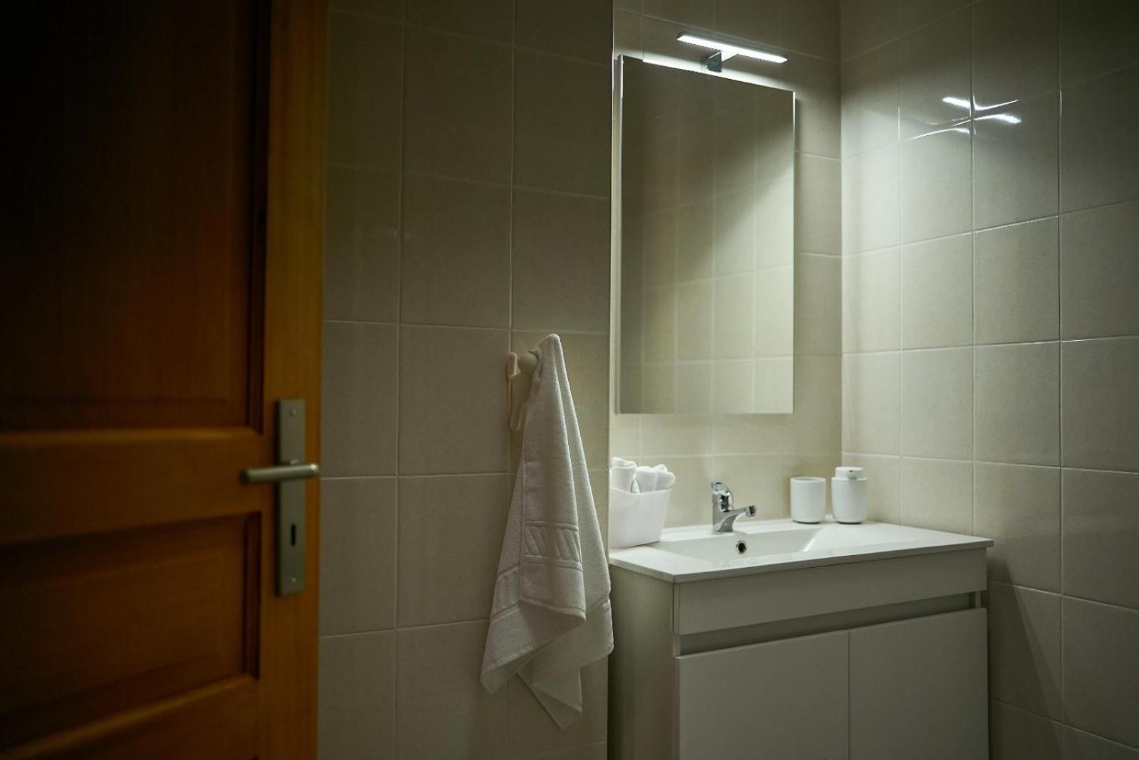 Materramenta Apartment Biscoitos  ภายนอก รูปภาพ