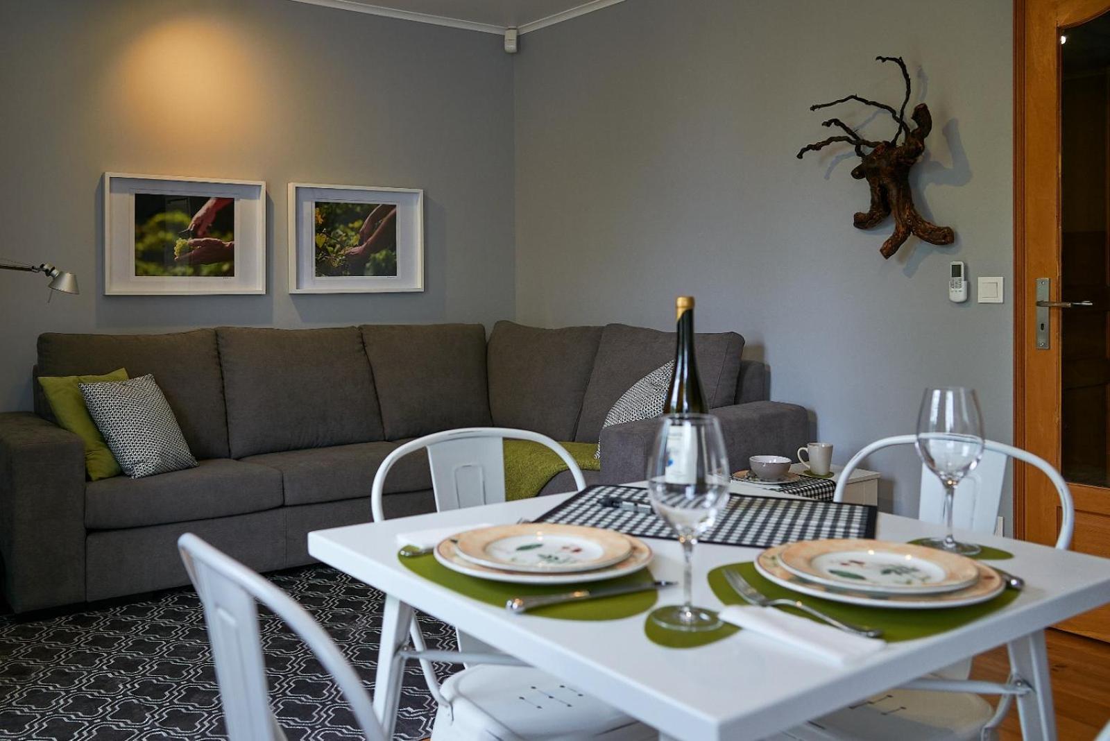 Materramenta Apartment Biscoitos  ภายนอก รูปภาพ